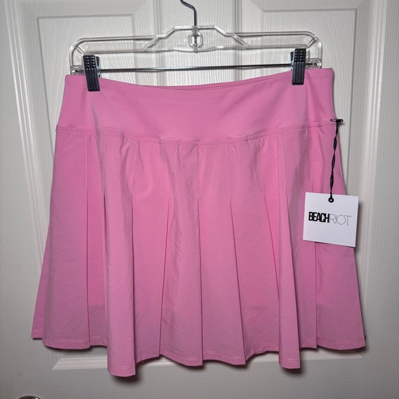 NWT Pink Beach Riot Skort